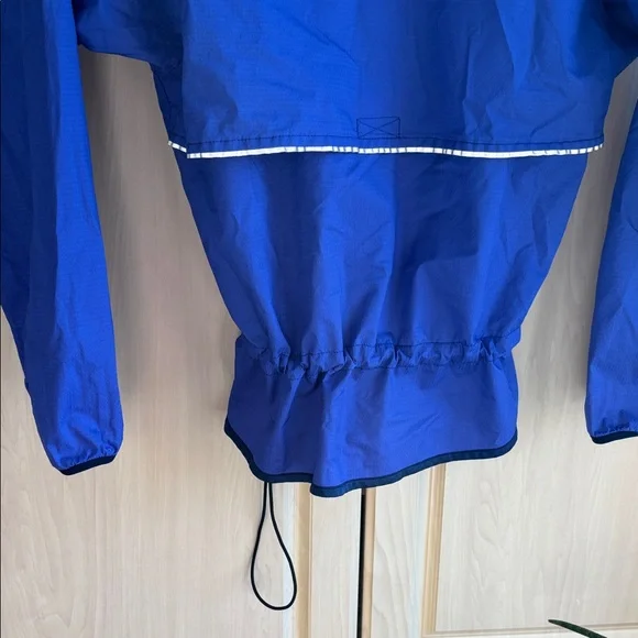 Brooks running wind jacket Activent EUC women’s small - Picture 4 of 14